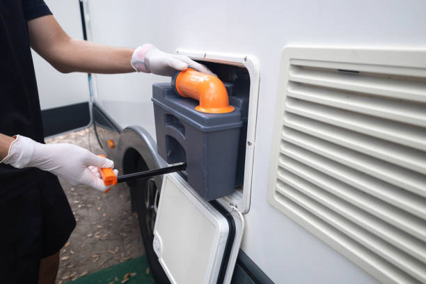 Best Handicap porta potty rental  in Green Oaks, IL